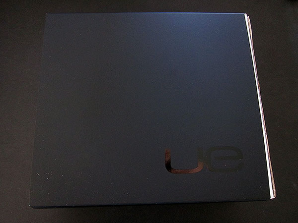 レビュー: Ultimate Ears UE 18 Pro カスタムモニター