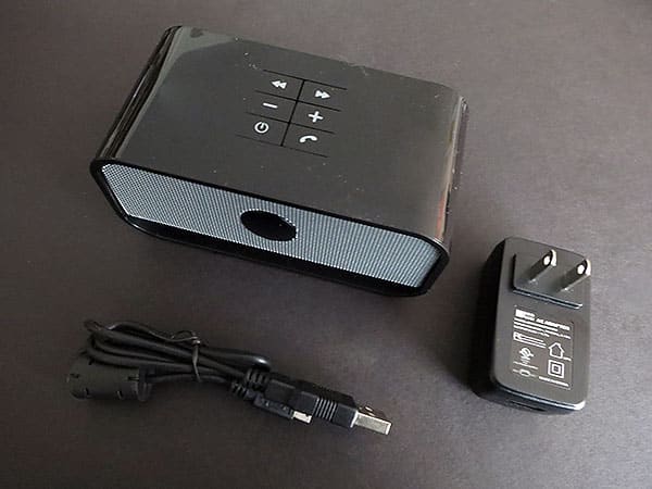 Обзор: Беспроводные колонки Brookstone Big Blue Live + Big Blue Studio