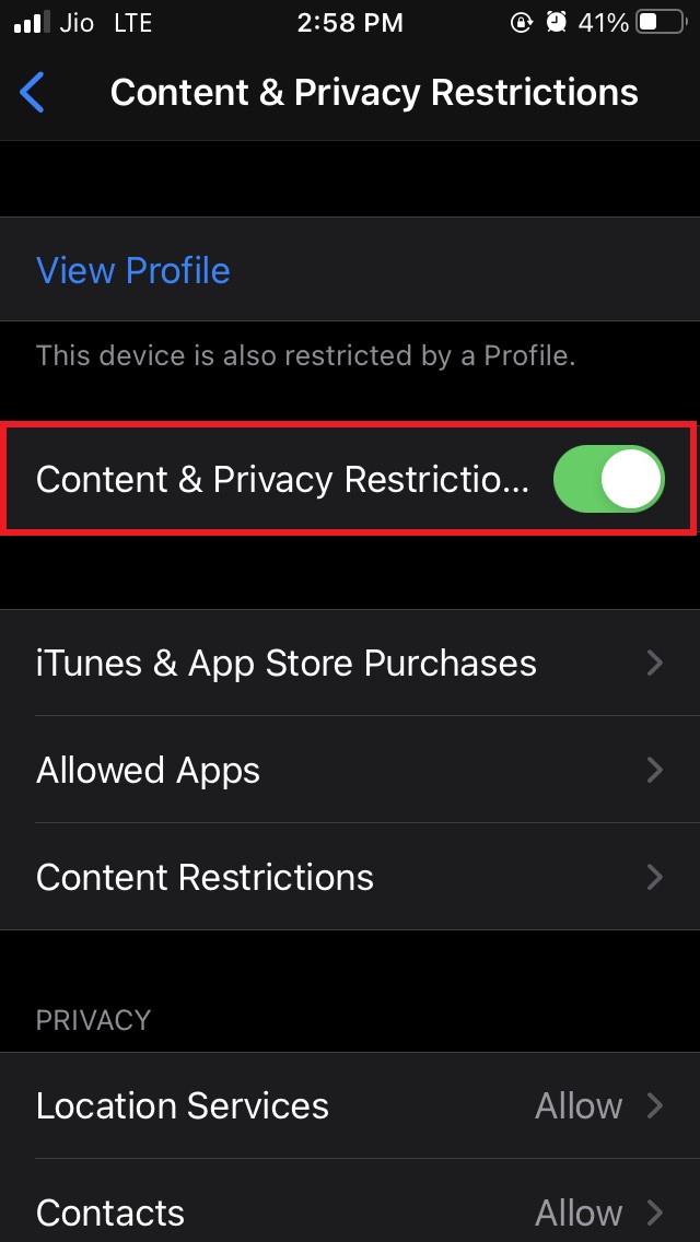 activer les restrictions de contenu et de confidentialité