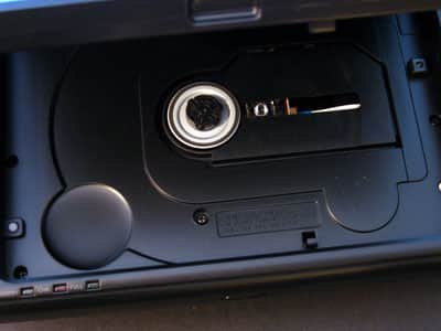 리뷰: iLuv i1055 / Zeon Z1055 7인치 포터블 태블릿 스타일 DVD 플레이어 for iPod with video