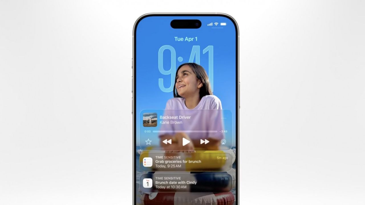 iOS 26 Beta 2 Liquid Glass
