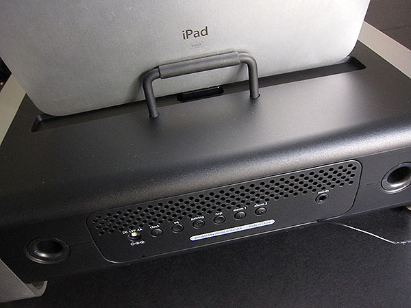 Recensione: iHome iA100 Sistema Audio Bluetooth per iPod, iPhone + iPad