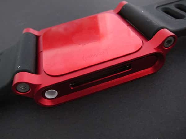 Обзор: Минимальный LunaTik Multi-Touch Watch Kit для iPod nano 6G