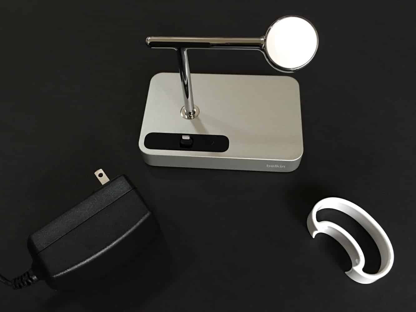 Recensione: Belkin Charge Dock per Apple Watch + iPhone