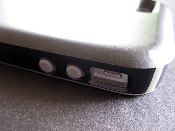 Recensione: Speck CandyShell View per iPhone 4/4S