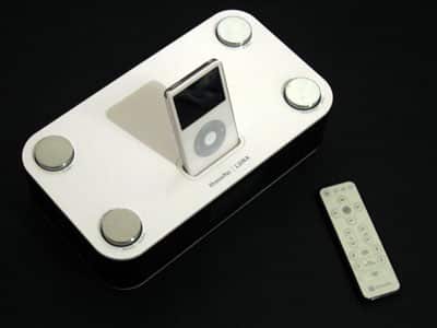 Recensione: XtremeMac Luna Orologio Sveglia + Sistema Audio per Camera per iPod