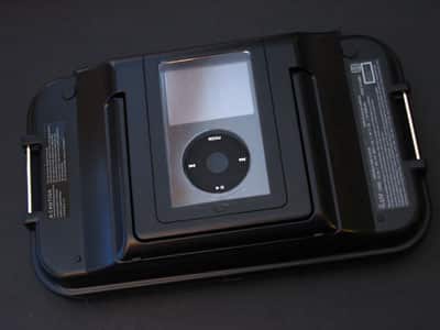 리뷰: iLuv i1055 / Zeon Z1055 7인치 포터블 태블릿 스타일 DVD 플레이어 for iPod with video