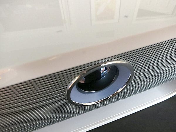Обзор: Беспроводные колонки Brookstone Big Blue Live + Big Blue Studio