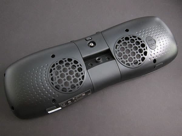 Обзор: Портативная колонка Logitech S715i