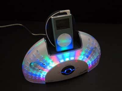 Первый взгляд: iFusion, iBeat, iTube, AB Sutton, MiniSync AV, Sharper Image и другие