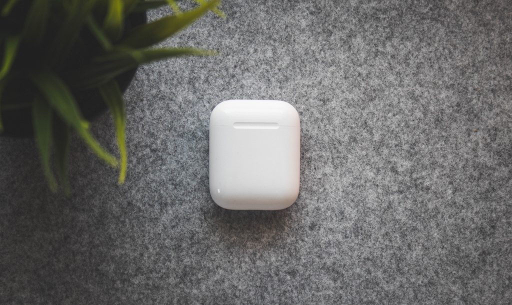 ¿Cómo reemplazar un AirPod perdido?