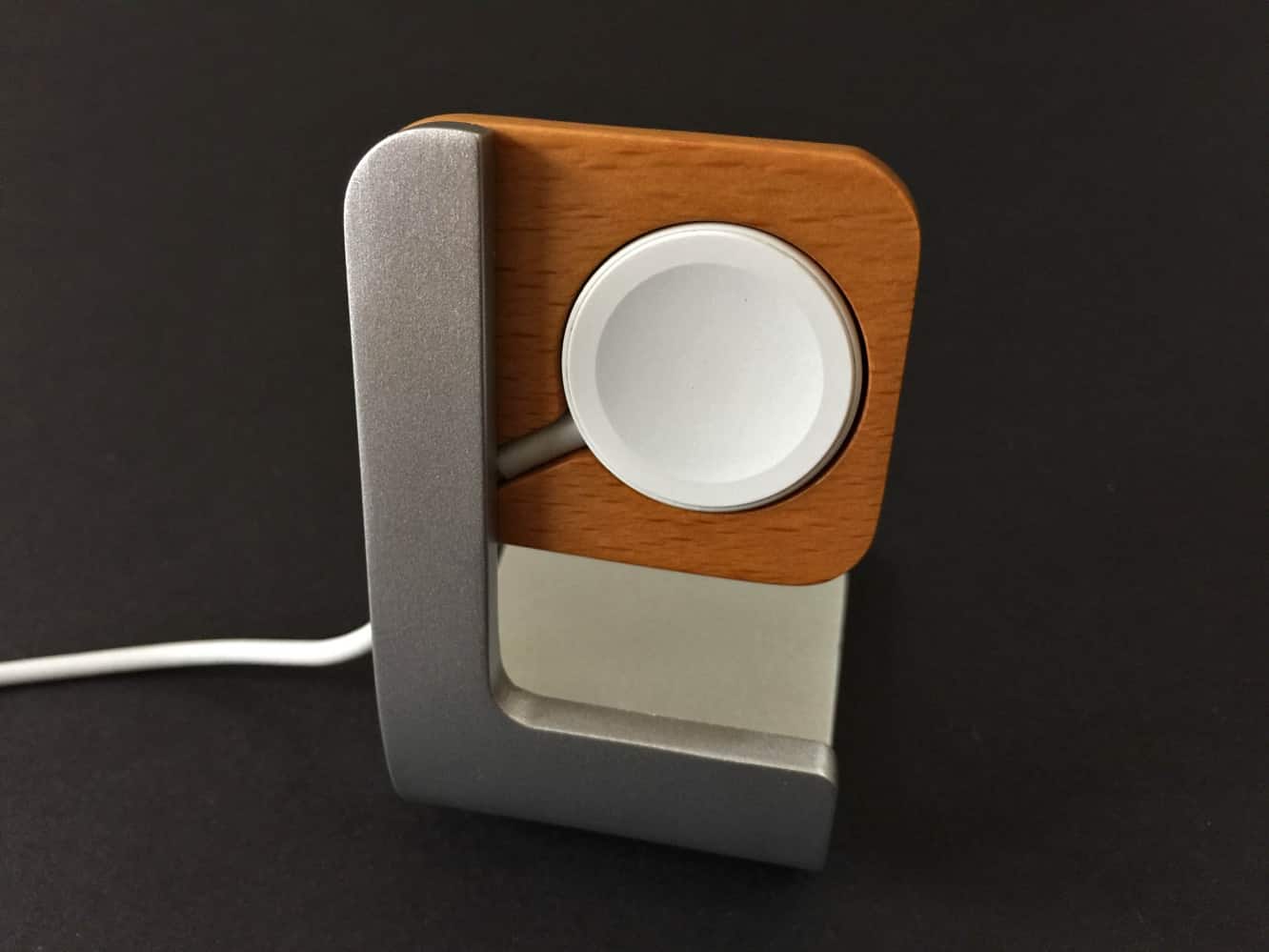 Revisão: Dock de Carregamento Odoyo KickStand para Apple Watch