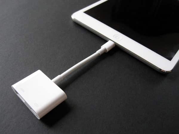 レビュー: Apple Lightning Digital AV アダプタ