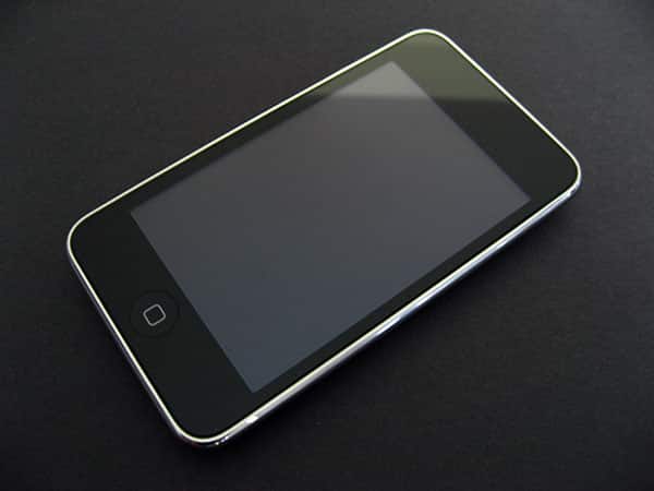 Обзор: Apple iPod touch 2008 (8GB/16GB/32GB) + 2009 (8GB/32GB/64GB)