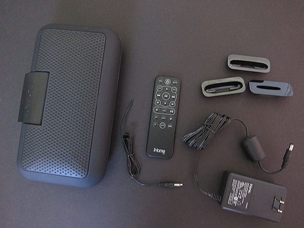Recensione: iHome iP49 Studio Series Altoparlante Portatile Ricaricabile per iPhone + iPod