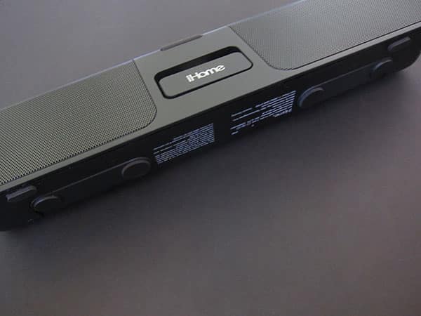 Обзор: Портативная аккумуляторная колонка iHome iP46 для iPhone + iPod