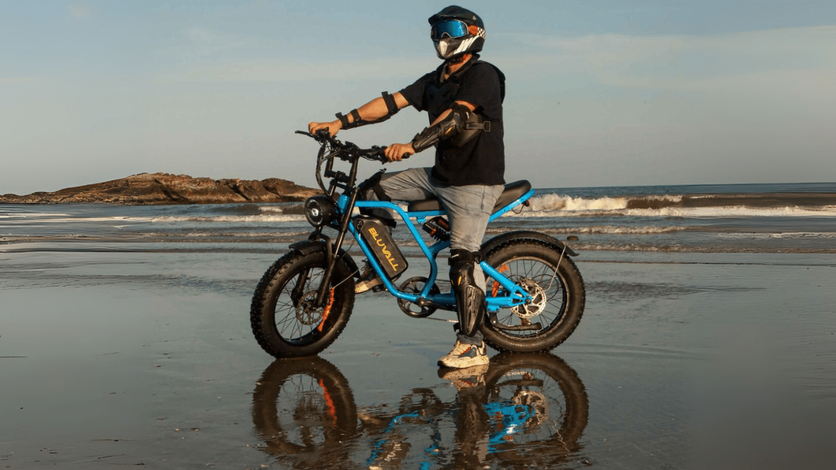 Revisão da eBike Bluvall SU8 – Alcance de 60 Milhas e Bicicleta Elétrica de Pneus Largos a 31mph