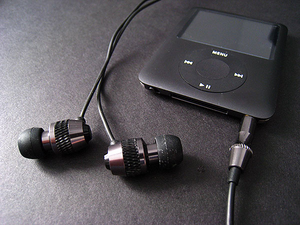 iDesign: Die Kunst der V-Moda Vibe Kopfhörer